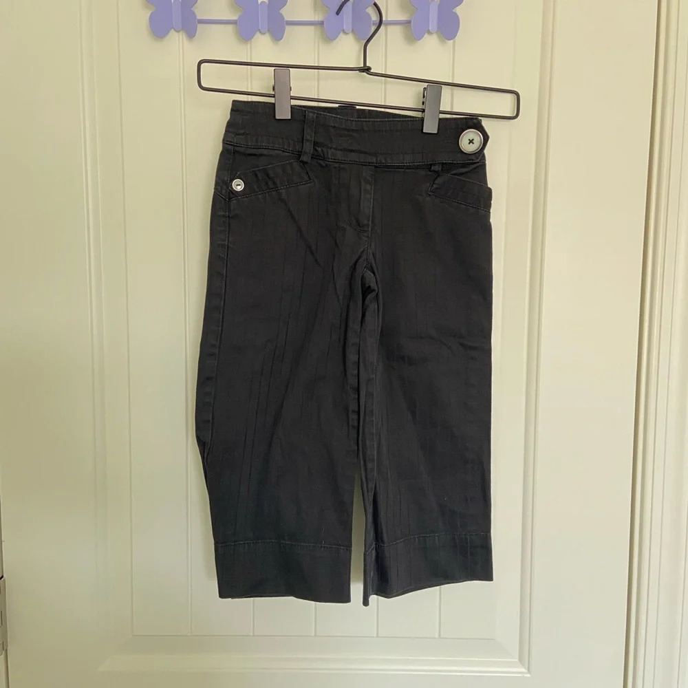 EUC | Candie’s girl’s black striped button waist pants‎ — size 8
